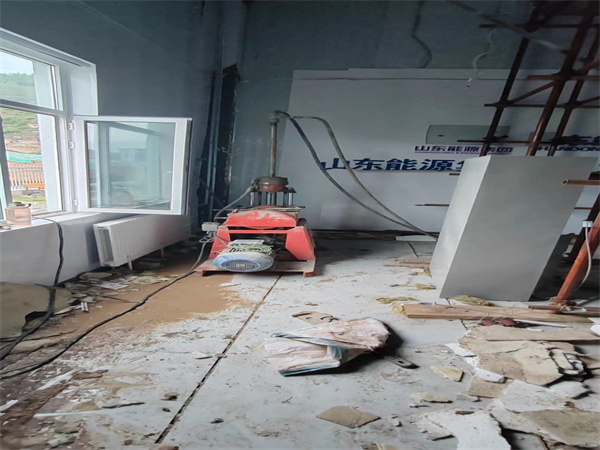 宁晋地基基础下沉墙体裂缝加固注浆顶升施工